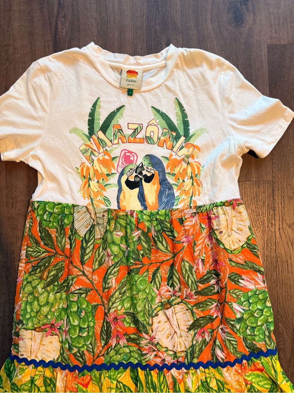 FARM Rio White Maxi Dress with Green, Yellow and Orange Tropical Print - Picture 10 of 12